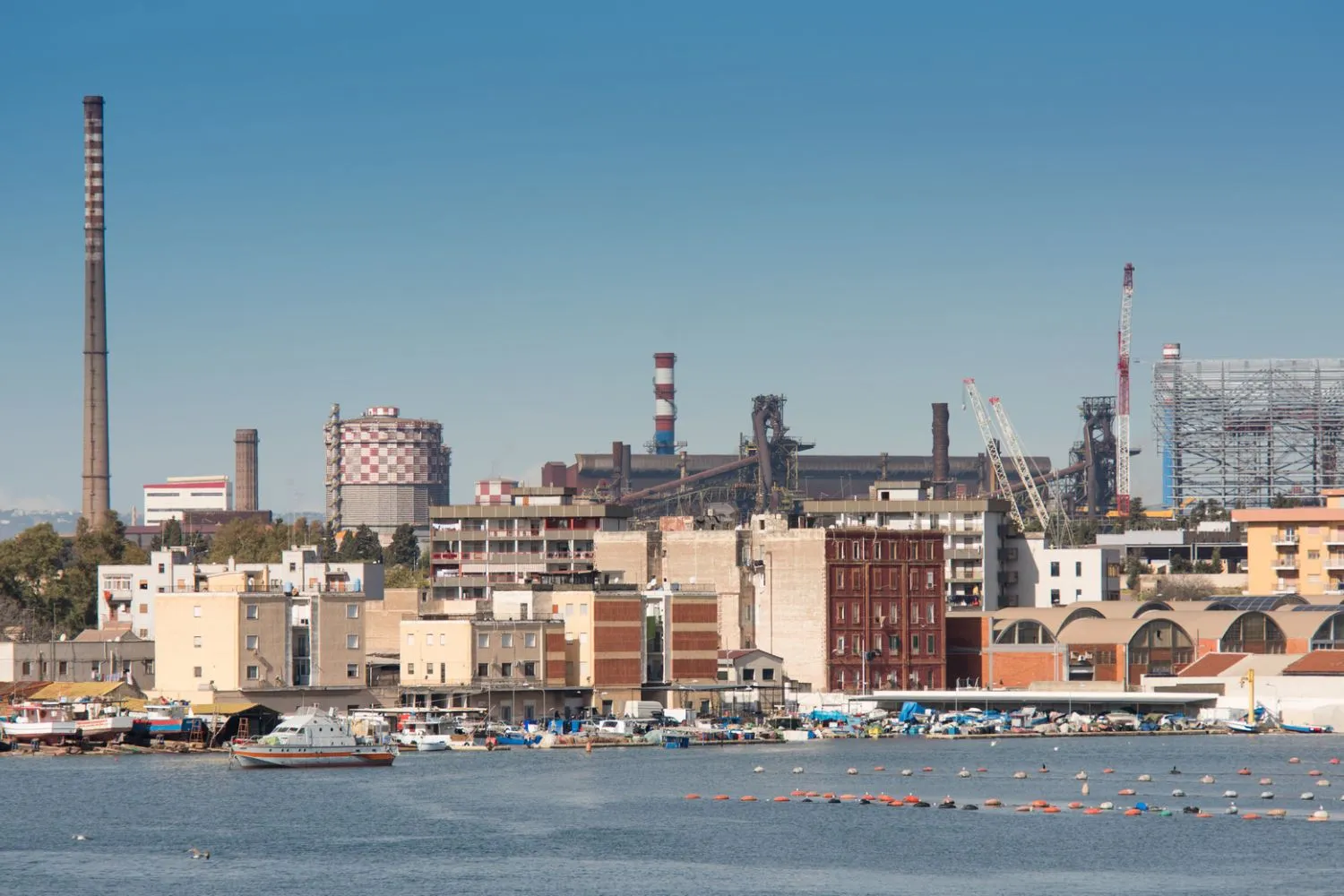 Ex Ilva di Taranto, il countdown è finito: la Cassazione respinge tutti i ricorsi e conferma lo stop dell’area a caldo